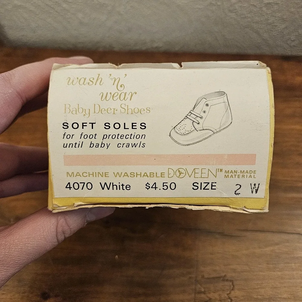 Vintage Doveen Wash & Wear Baby Deer Shoes Size 2 In‎ Original Box Early Walkers